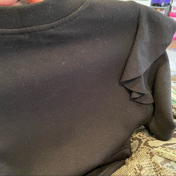 J.O.A Black Wool Blend Ruffled Shoulder Long Sleeve Sweater Dress Mini Womens XS - Picture 7 of 8